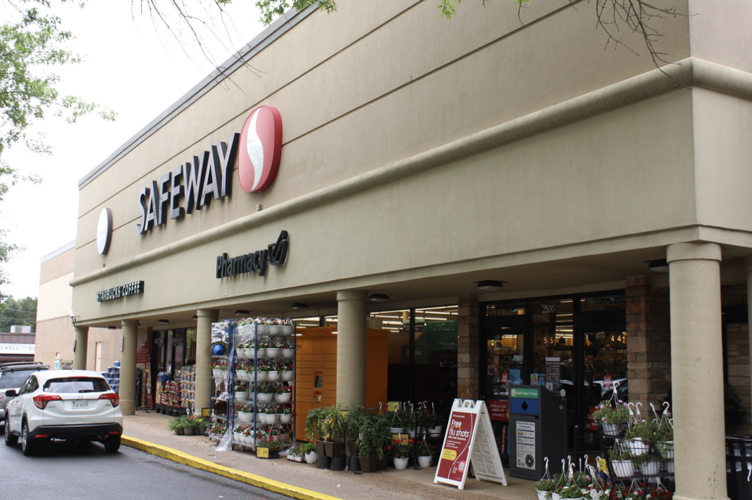 Clear Eyes, Full Carts, Can't Lose: The Top Grocery Stores In Our Area
